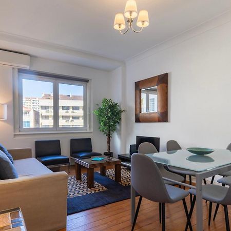 Liberdade Charming Apartment By Lovelystay Lisbon Luaran gambar