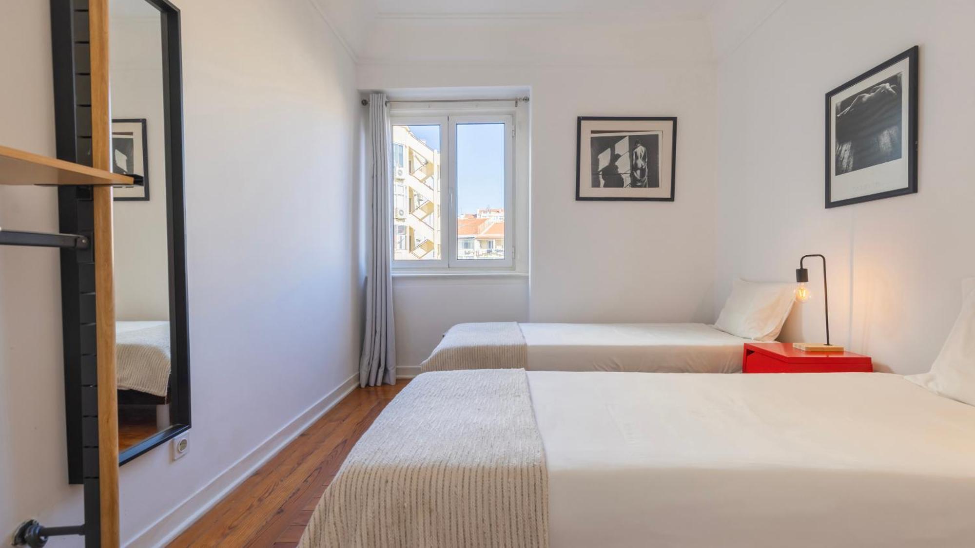 Liberdade Charming Apartment By Lovelystay Lisbon Luaran gambar